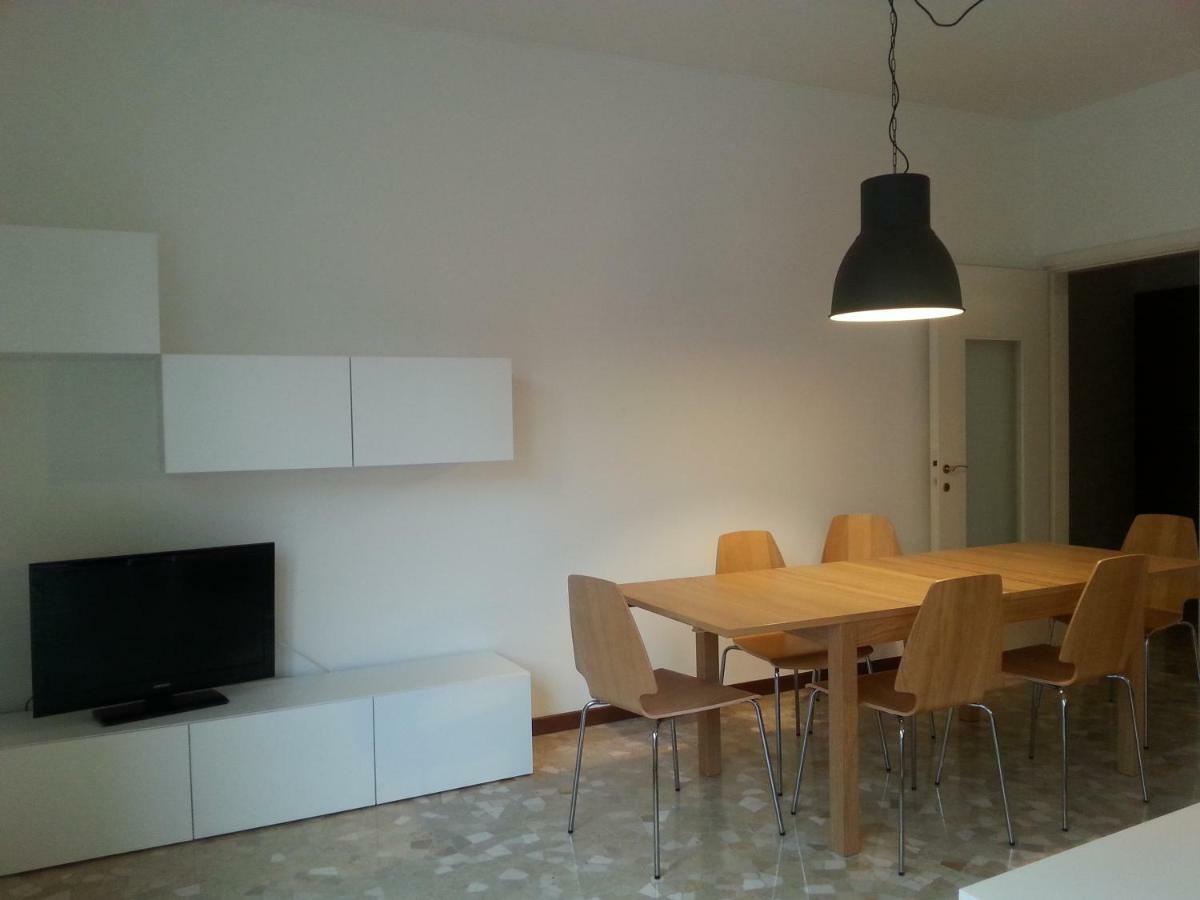 Saldini Primo Piano Villa Милано Екстериор снимка